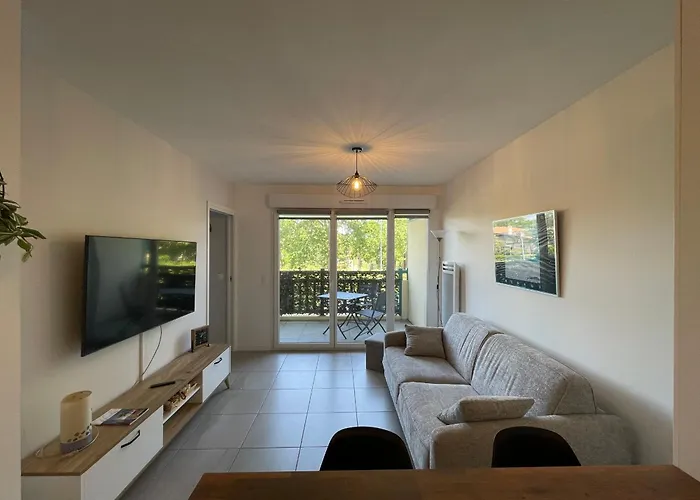 Апартаменты T2 Proche Plages Et Commerces Avec Terrasse A Vieux-boucau - Fr-1-239-1072 *